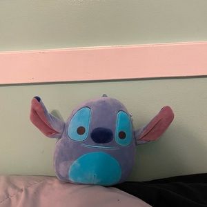7.5” Stitch squishmallow
